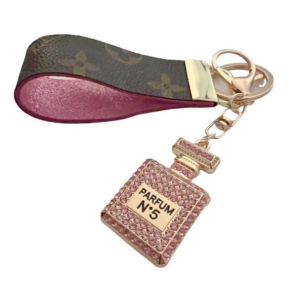 Designer Bag Keychain ~ Suede Lining and Charm or Pouf ~ Customized For You - Picture 6 of 6